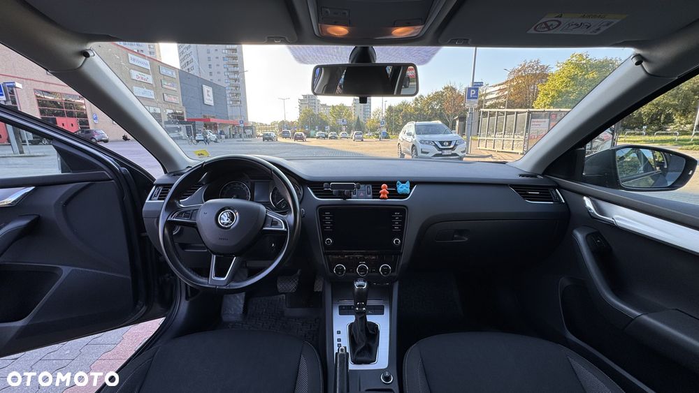 Skoda Octavia 2.0 TDI Ambition DSG EU6 - 17