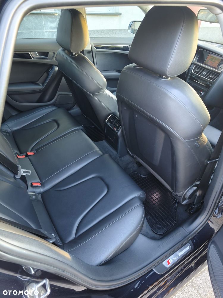 Audi A4 Avant 2.0 TDI DPF clean diesel quattro S tronic S line Sportpaket - 13