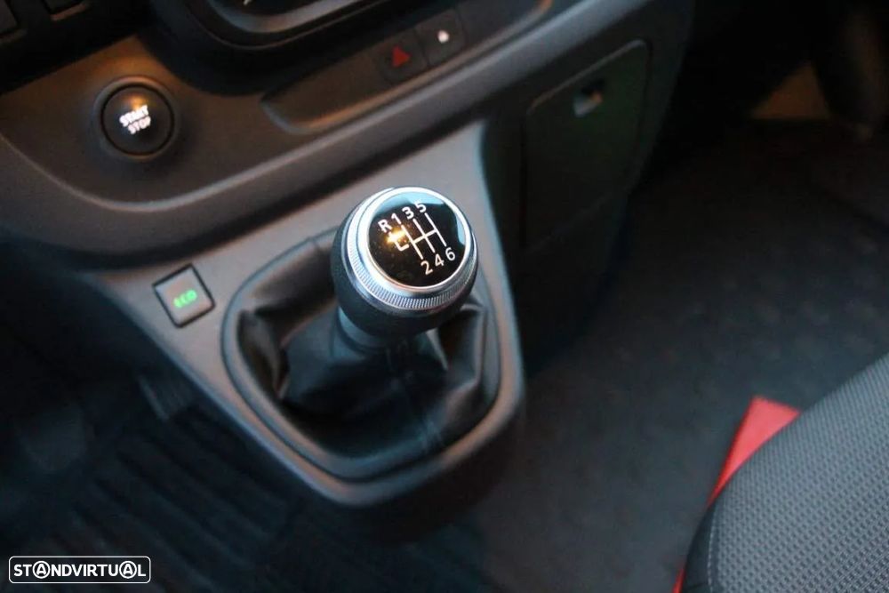 Renault Trafic 2.0 dCi Energy - 10