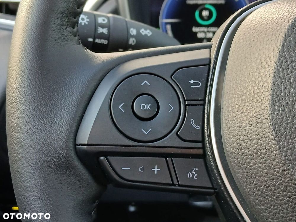 Toyota Corolla Cross 2.0 Hybrid Style AWD - 29