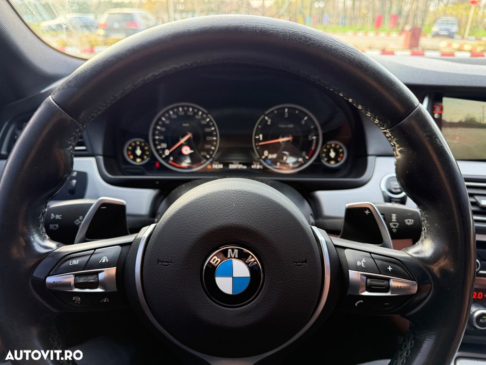 BMW Seria 5 535d xDrive AT - 15