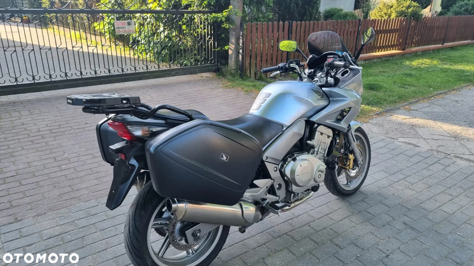 Honda CBF - 25