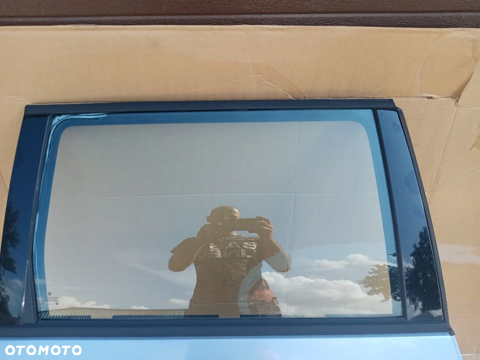 Drzwi Prawy Tyl vw Passat B5 Kombi  LL5Y - 3