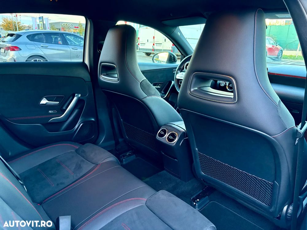 Mercedes-Benz A 200 7G-DCT Edition AMG Line - 26