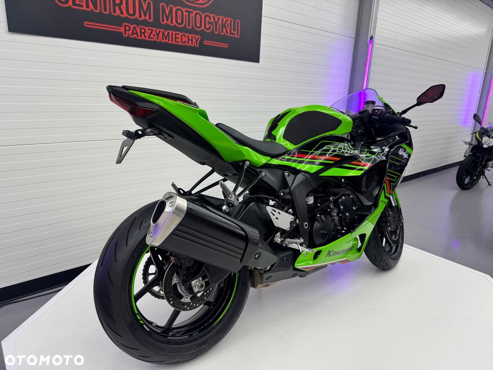 Kawasaki ZX - 3