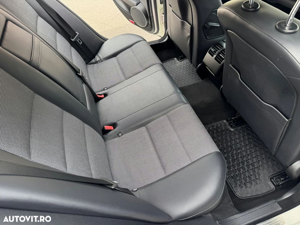 Mercedes-Benz C 220 CDI 7G-TRONIC Avantgarde Edition - 16