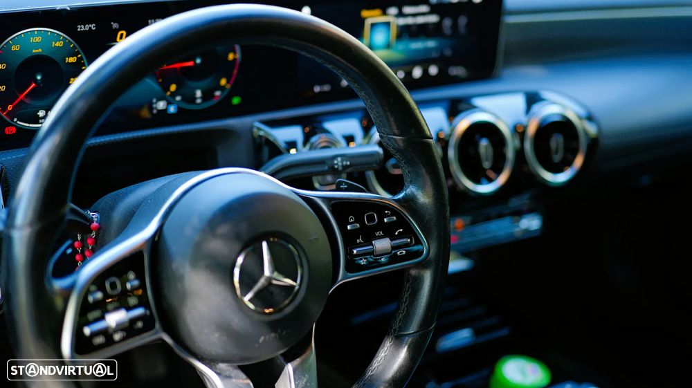 Mercedes-Benz CLA 180 d Shooting Brake Progressive Aut. - 24