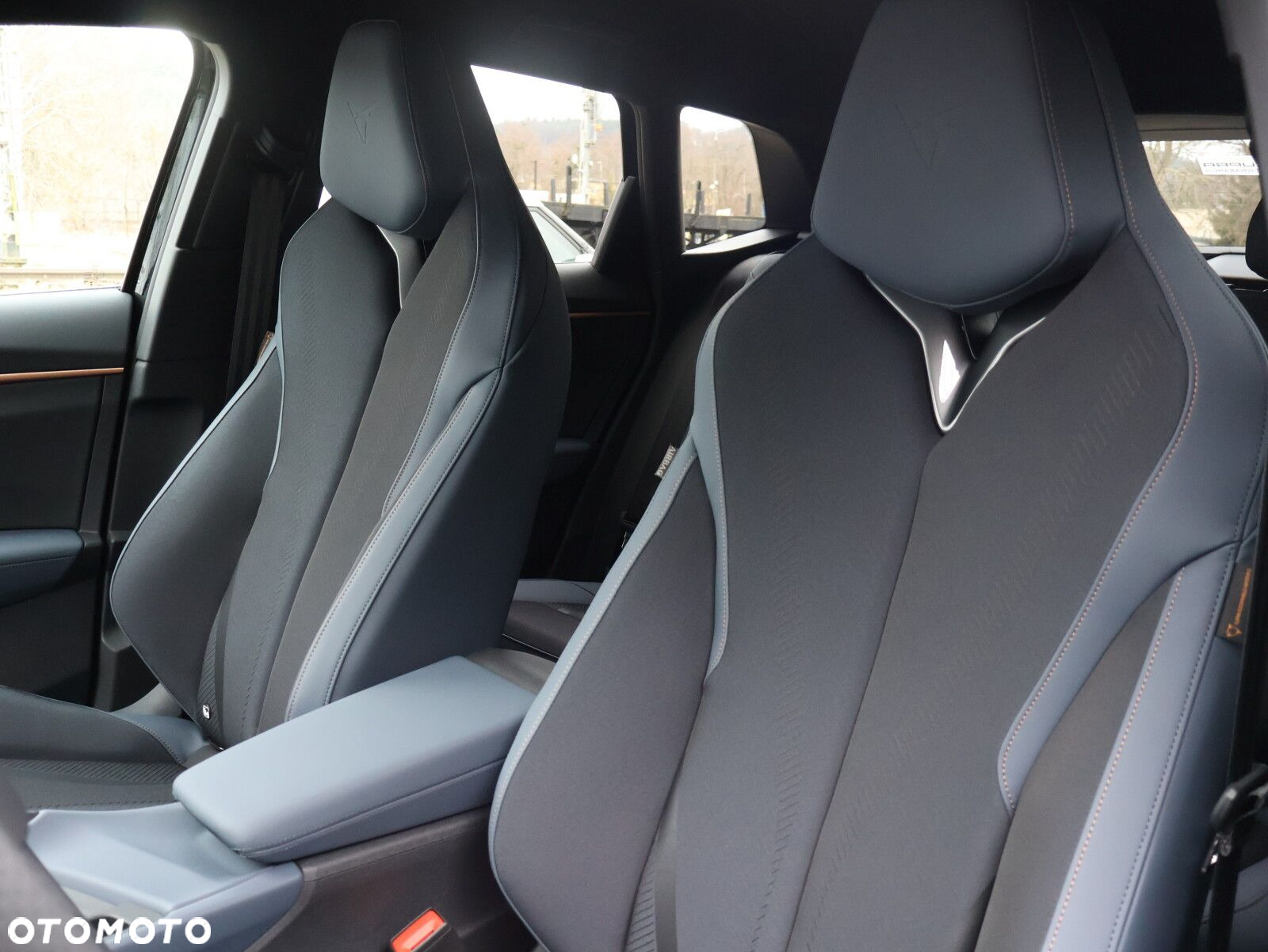 Cupra Terramar 1.5 eTSI mHEV DSG - 23