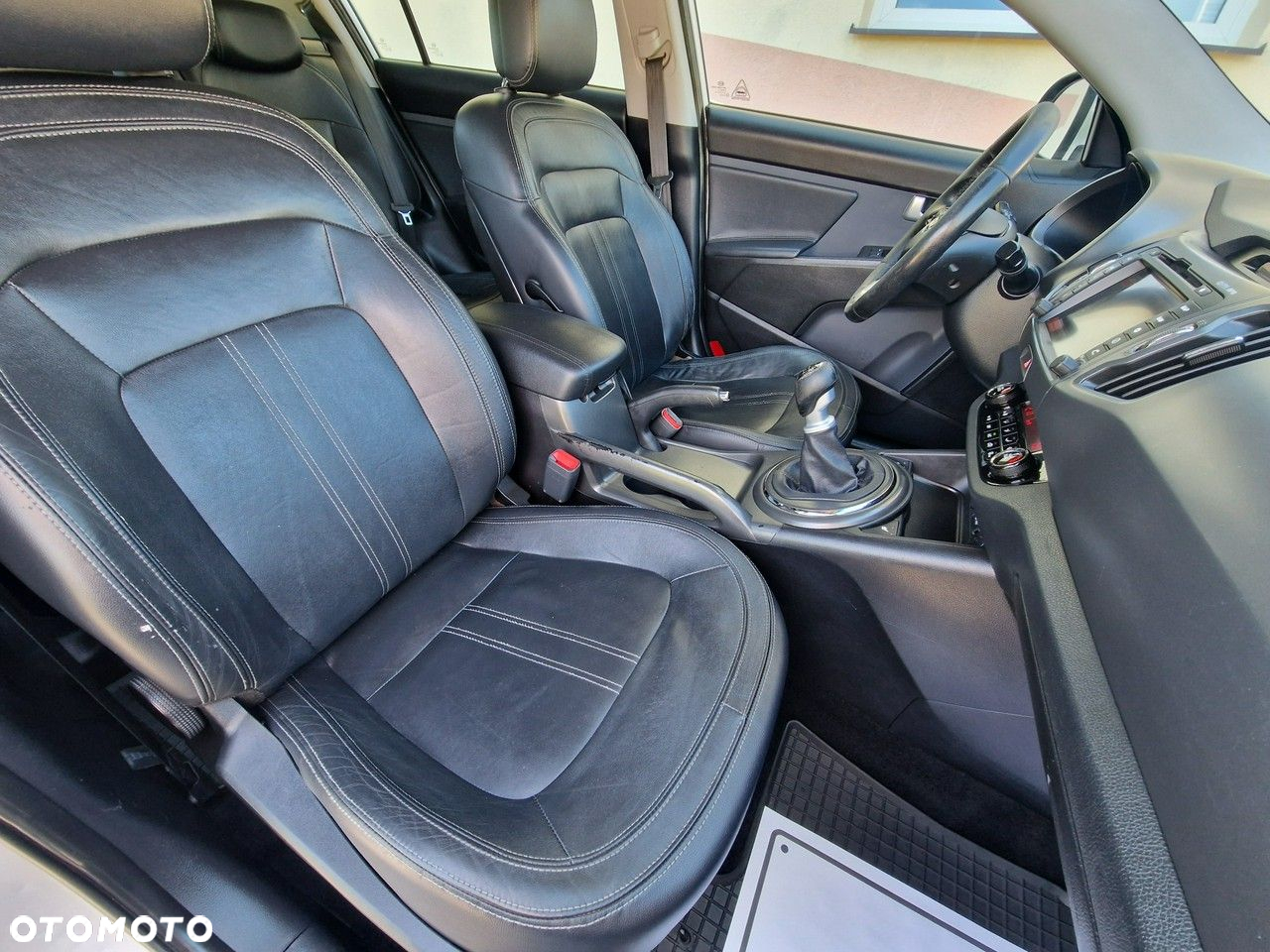 Kia Sportage 1.7 CRDI Business Line L 2WD - 9