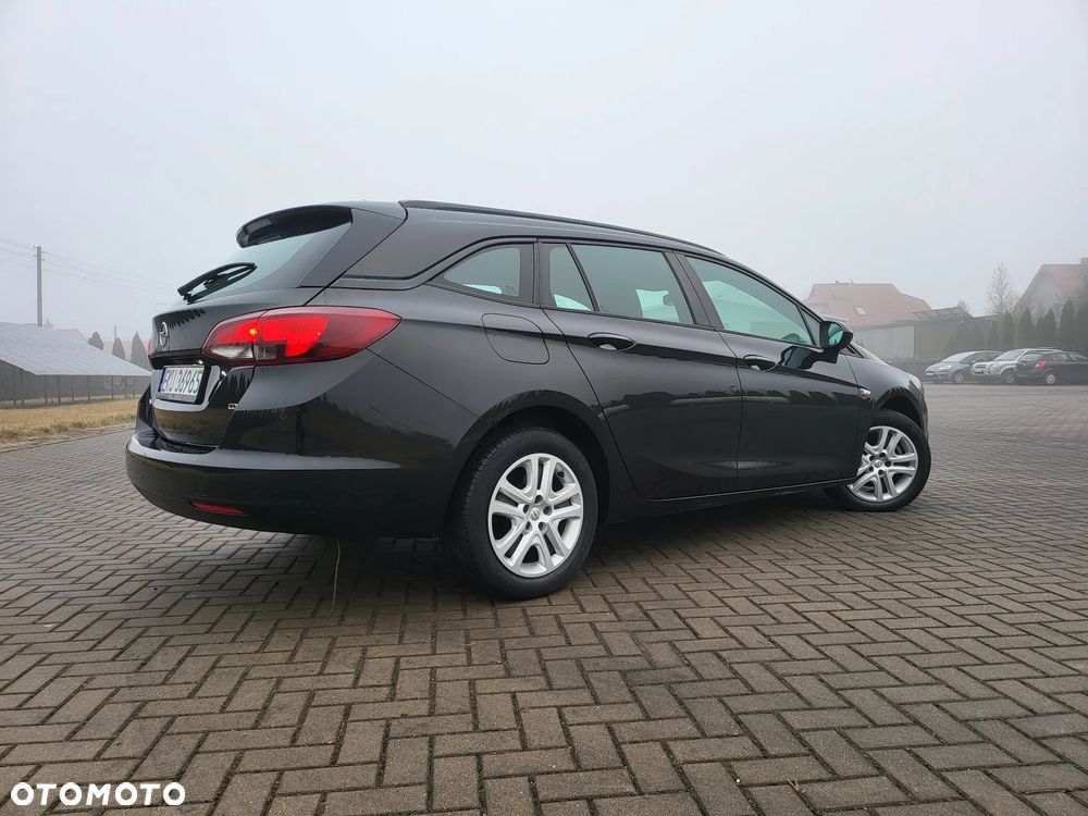 Opel Astra - 8