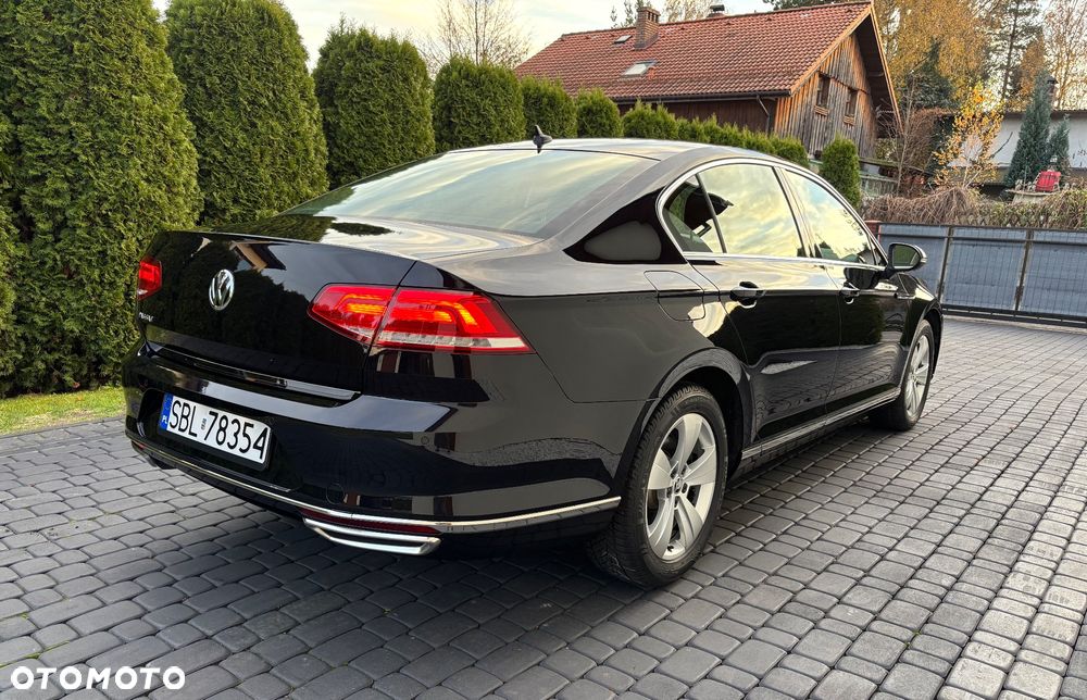 Volkswagen Passat 2.0 TDI SCR Comfortline DSG - 6