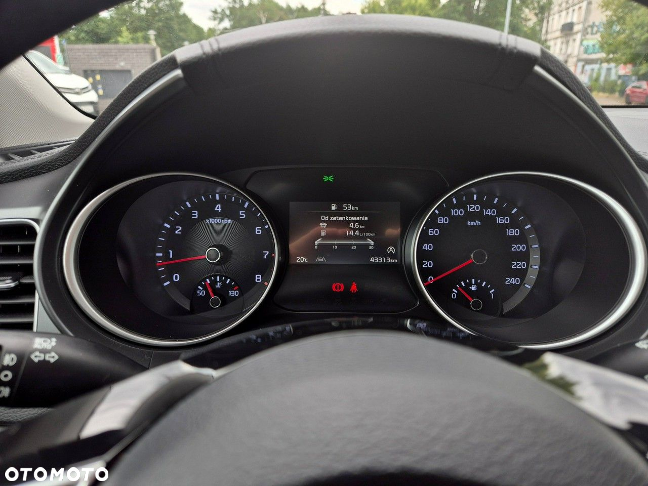Kia XCeed - 18