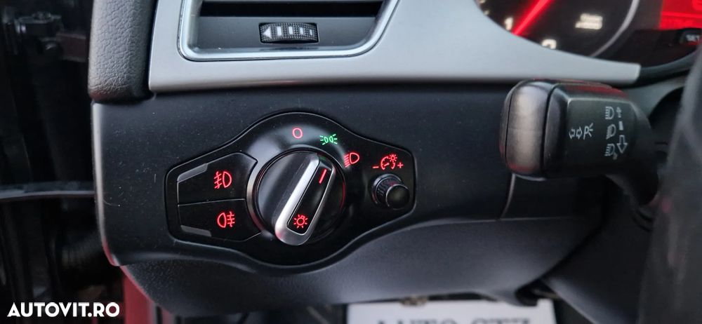 Audi A4 Avant 2.0 TDI DPF Ambiente - 10