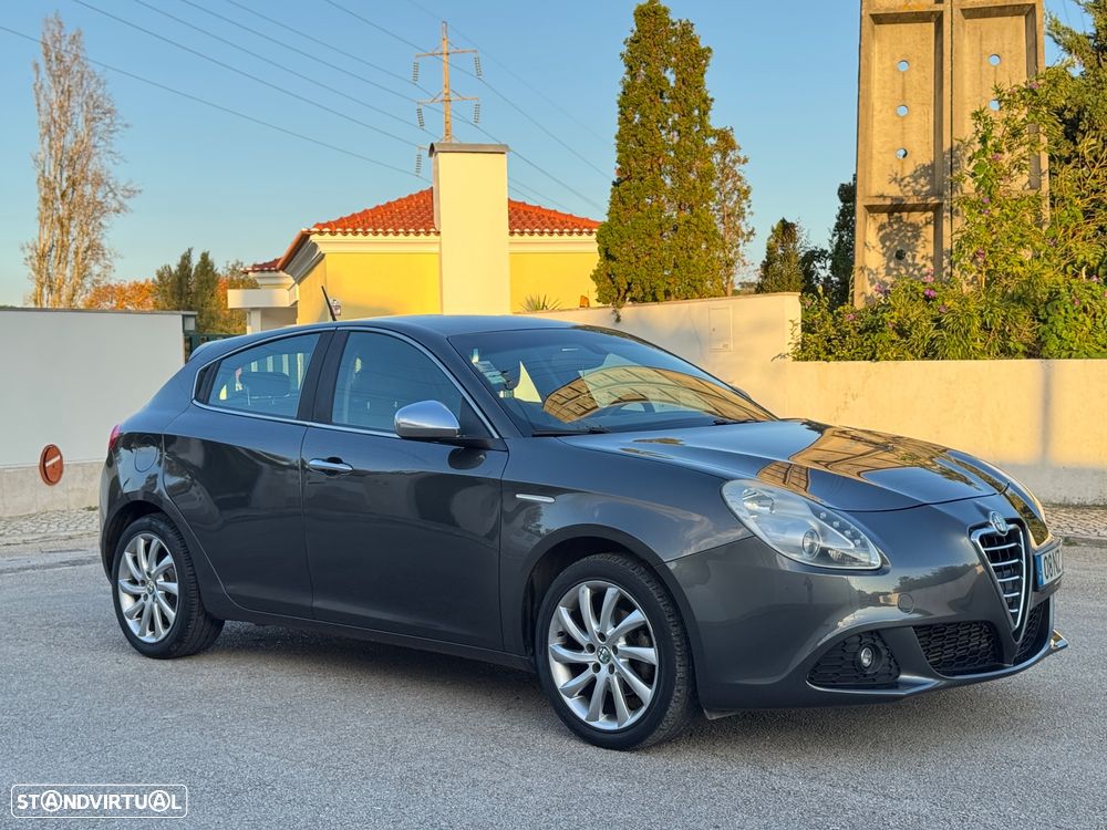 Alfa Romeo Giulietta 1.6 JTDm Exclusive - 3