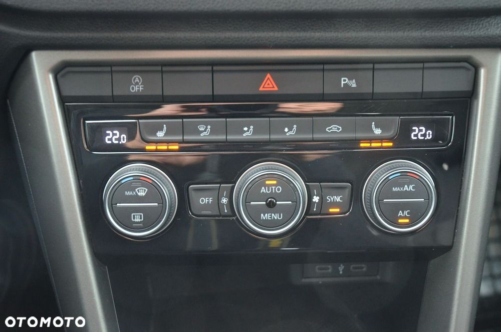 Volkswagen T-Roc 1.5 TSI GPF ACT Advance DSG - 26