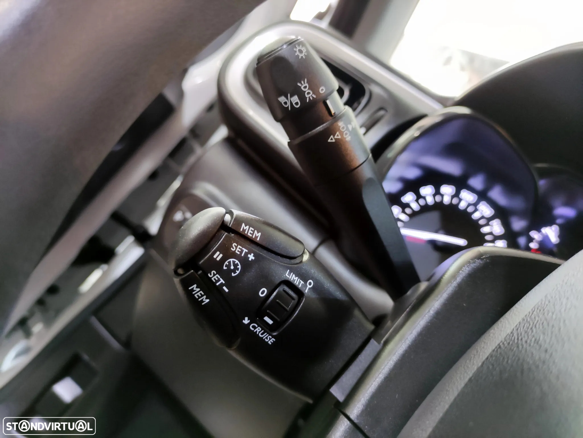 Citroën C3 1.2 PureTech Feel - 16