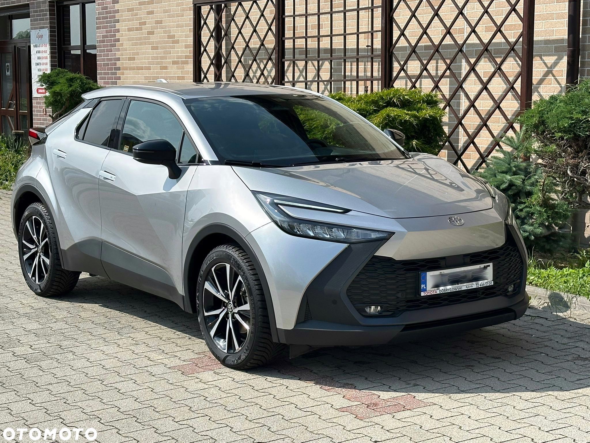 Toyota C-HR 1.8 Hybrid GPF Style - 1