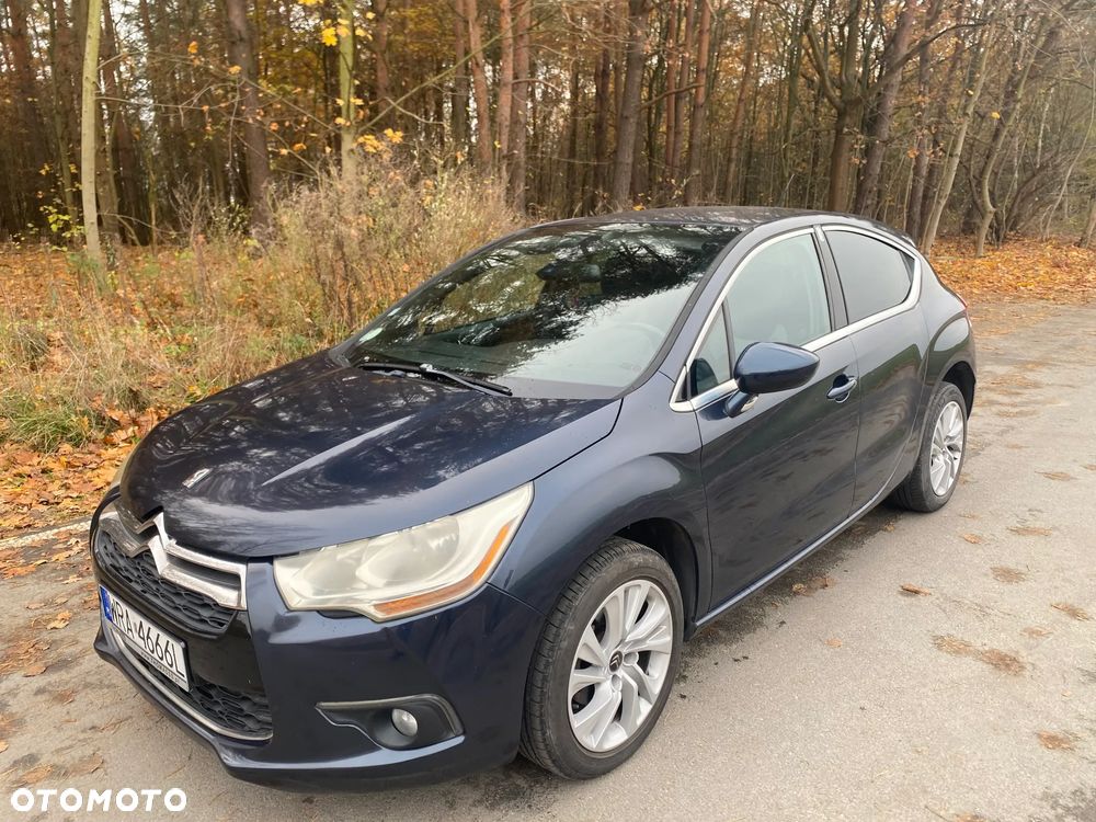 Citroën DS4 1.6 HDi SoChic - 3