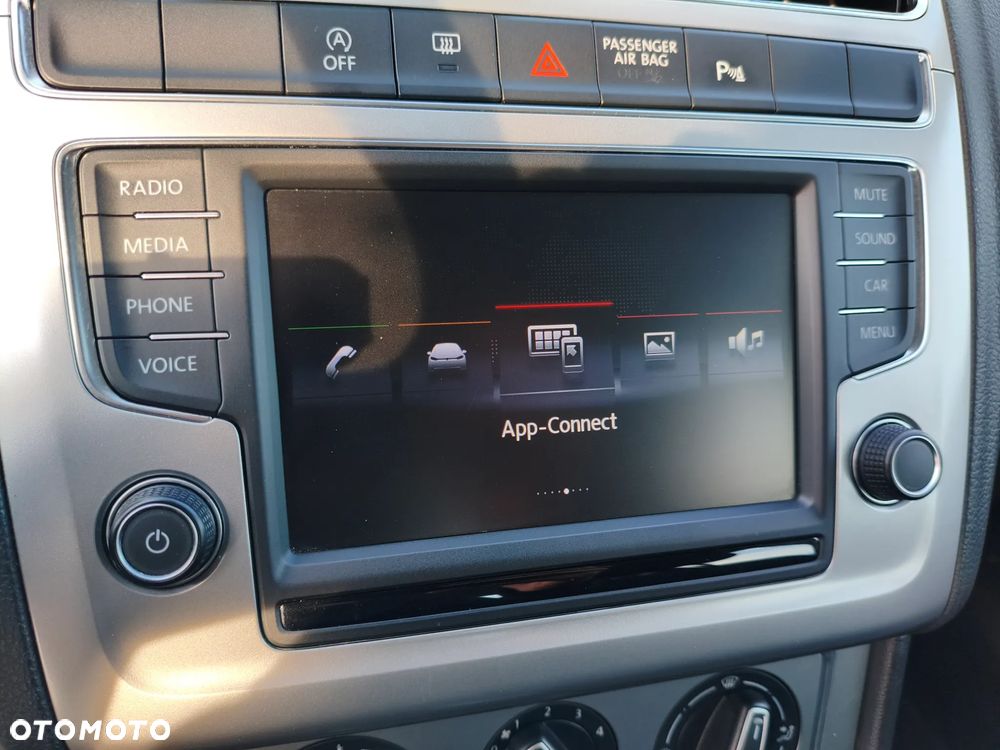 Volkswagen Polo 1.0 (Blue Motion Technology) Comfortline - 19