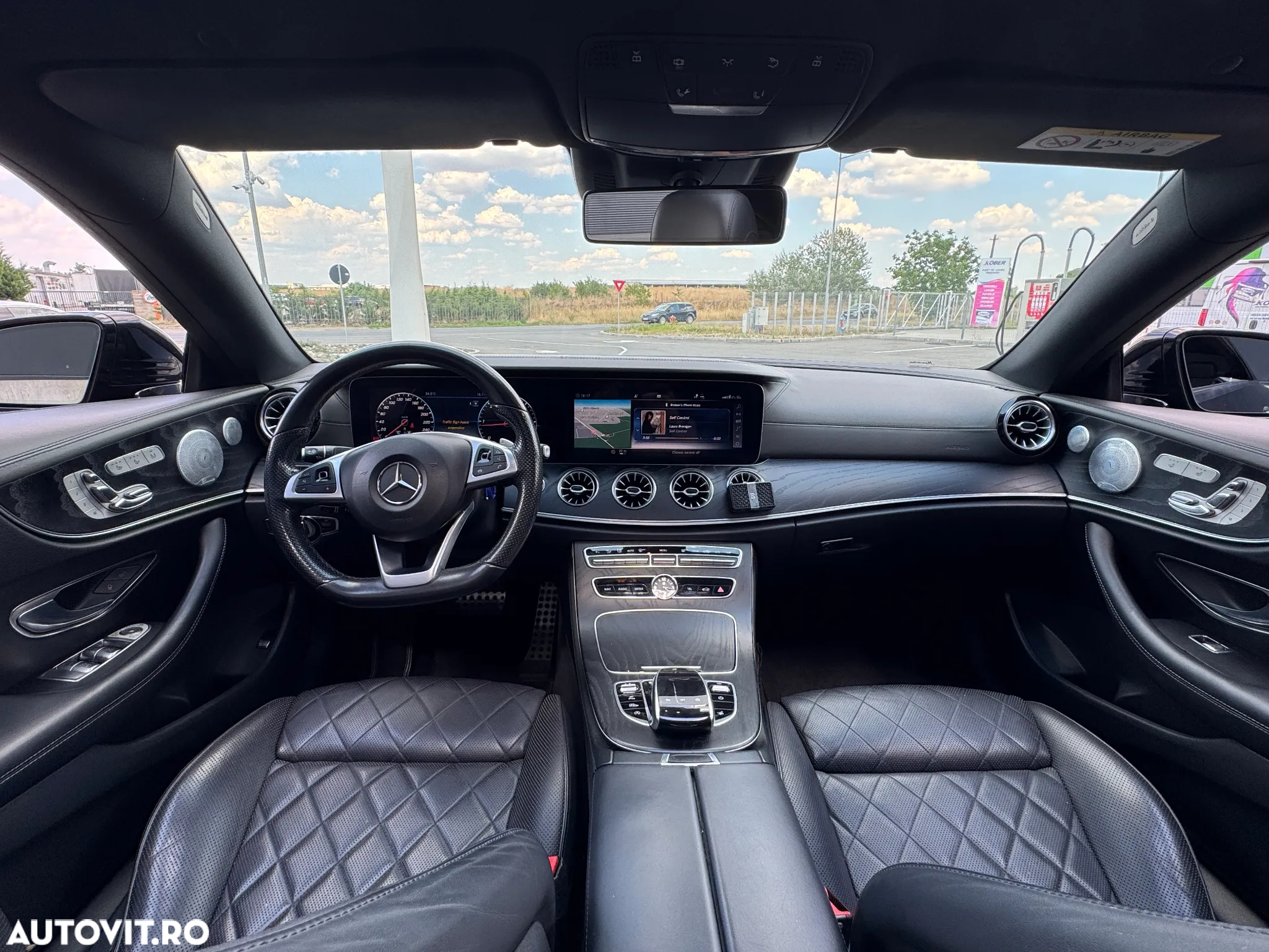 Mercedes-Benz E - 10