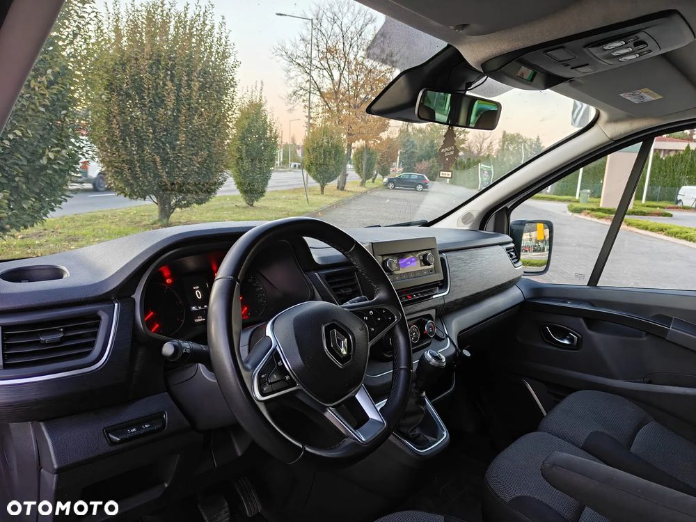 Renault Trafic 2.0 dCi L2H1 HD Extra (bryg.) - 15