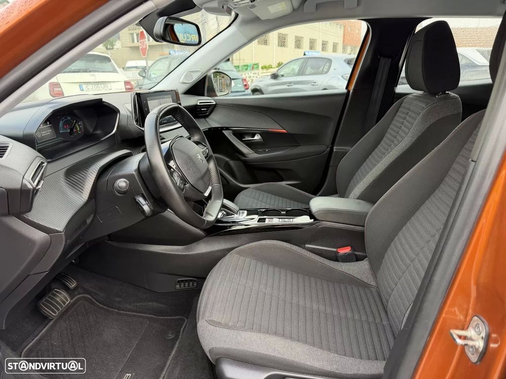Peugeot e-2008 50 kWh Active - 16