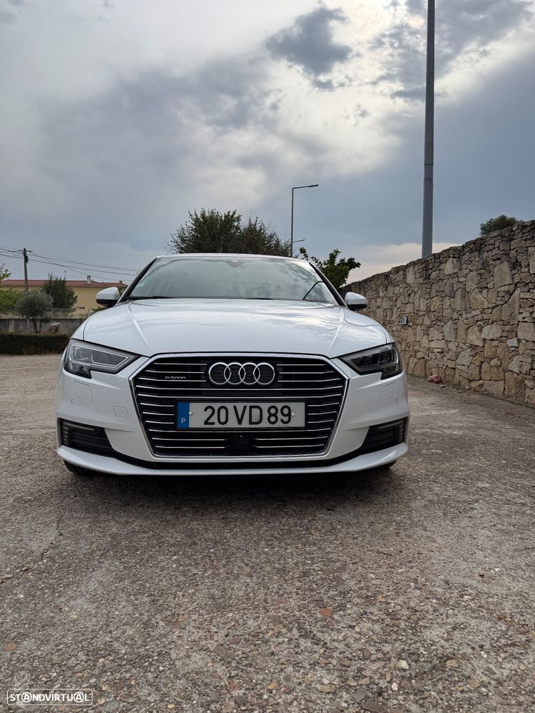 Audi A3 Sportback - 2