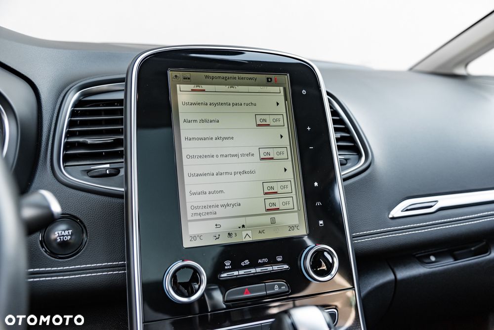 Renault Grand Scenic - 34