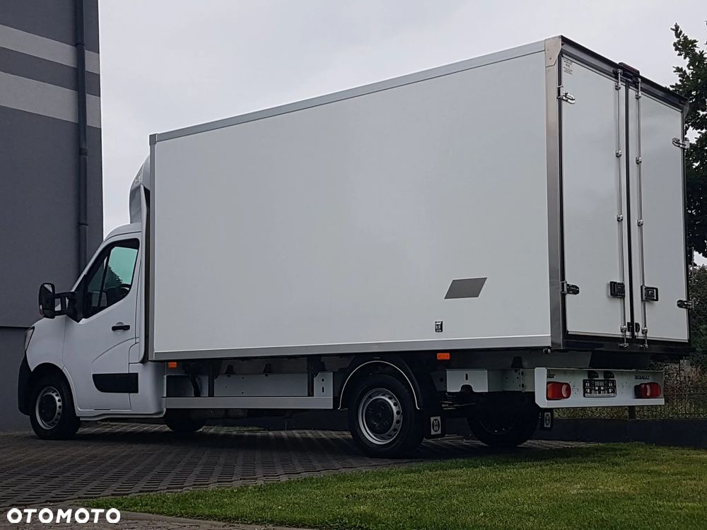 Renault MASTER 8EP CHŁODNIA 4,20x2,10x2,00 IZOTERMA AGREGAT CARRIER GRZANIE KLIMA  KRAJOWY - 27