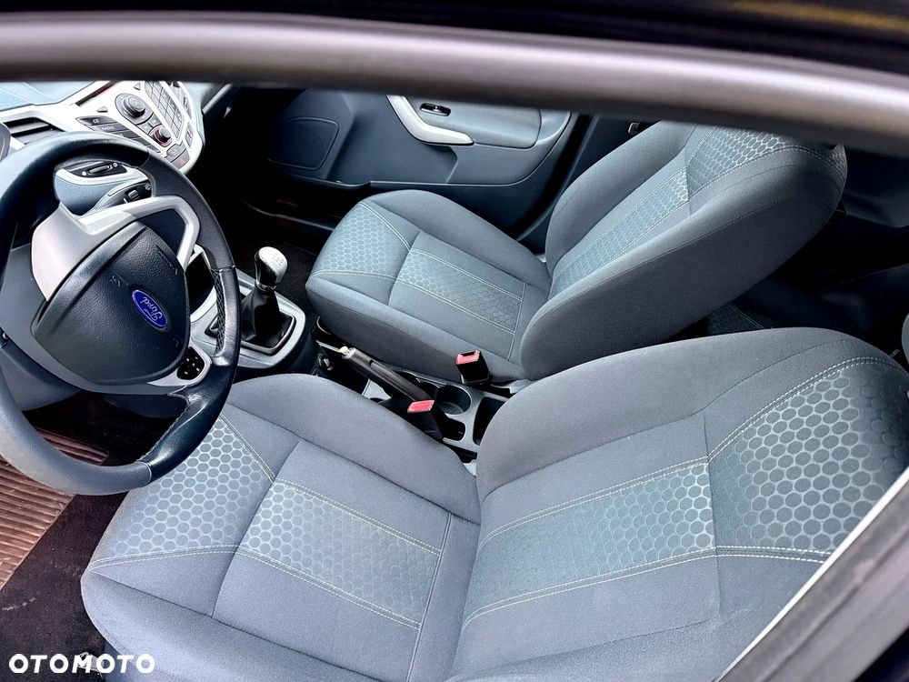 Ford Fiesta 1.25 Titanium - 6