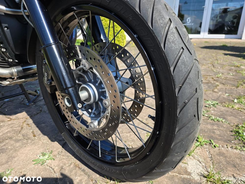 BMW R - 24