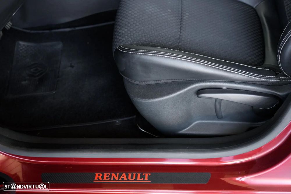 Renault Clio 1.5 dCi Limited EDition - 23