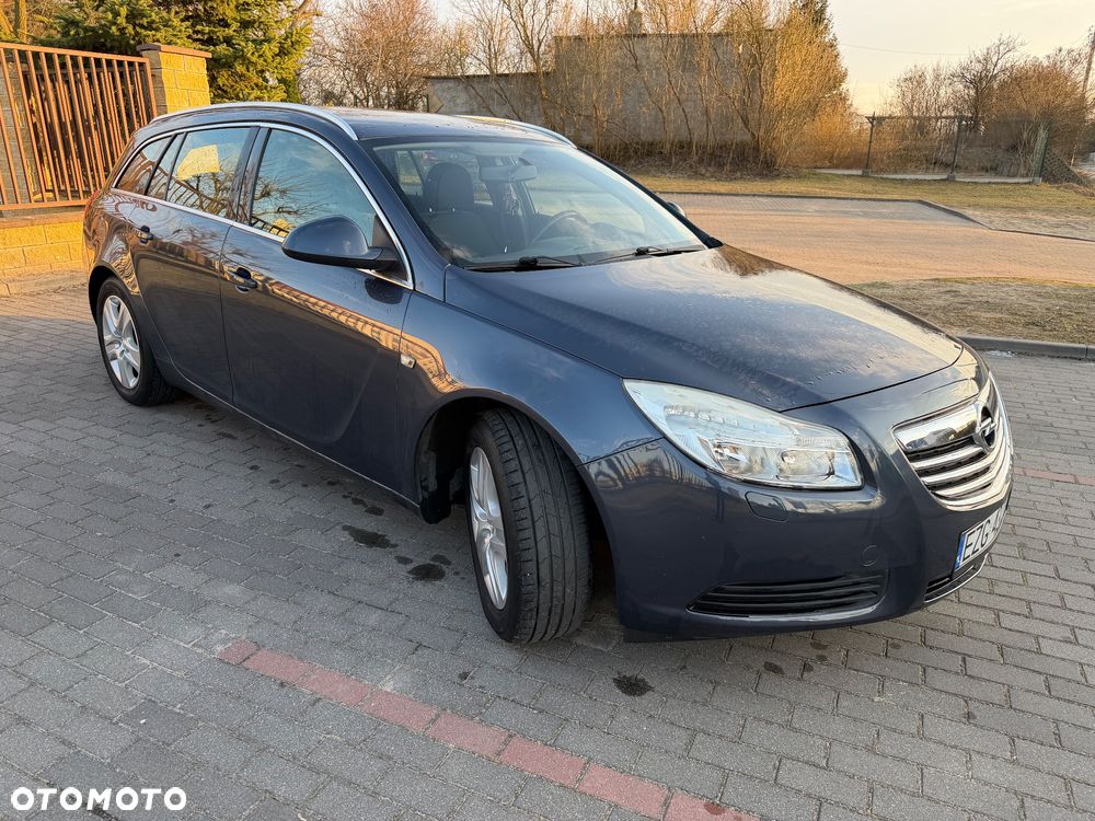 Opel Insignia 1.8 - 8