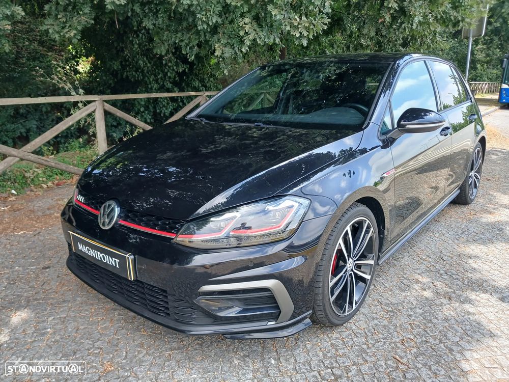 VW Golf - 1