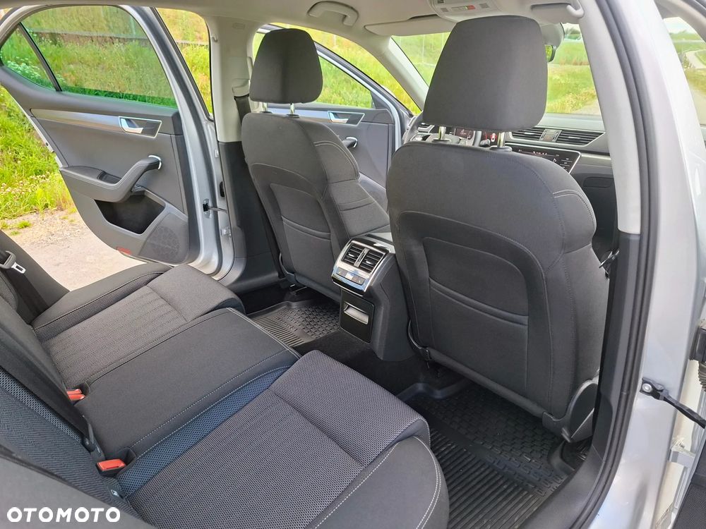 Skoda Superb 1.5 TSI Ambition DSG - 8