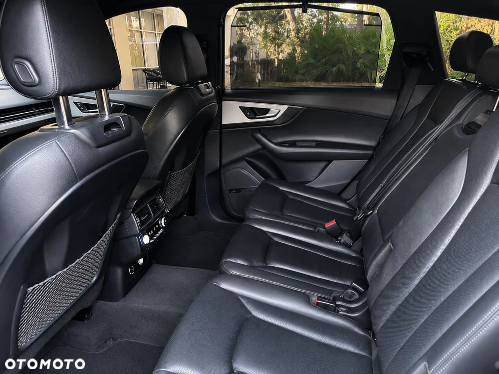 Audi Q7 3.0 TFSI Quattro Tiptronic - 15