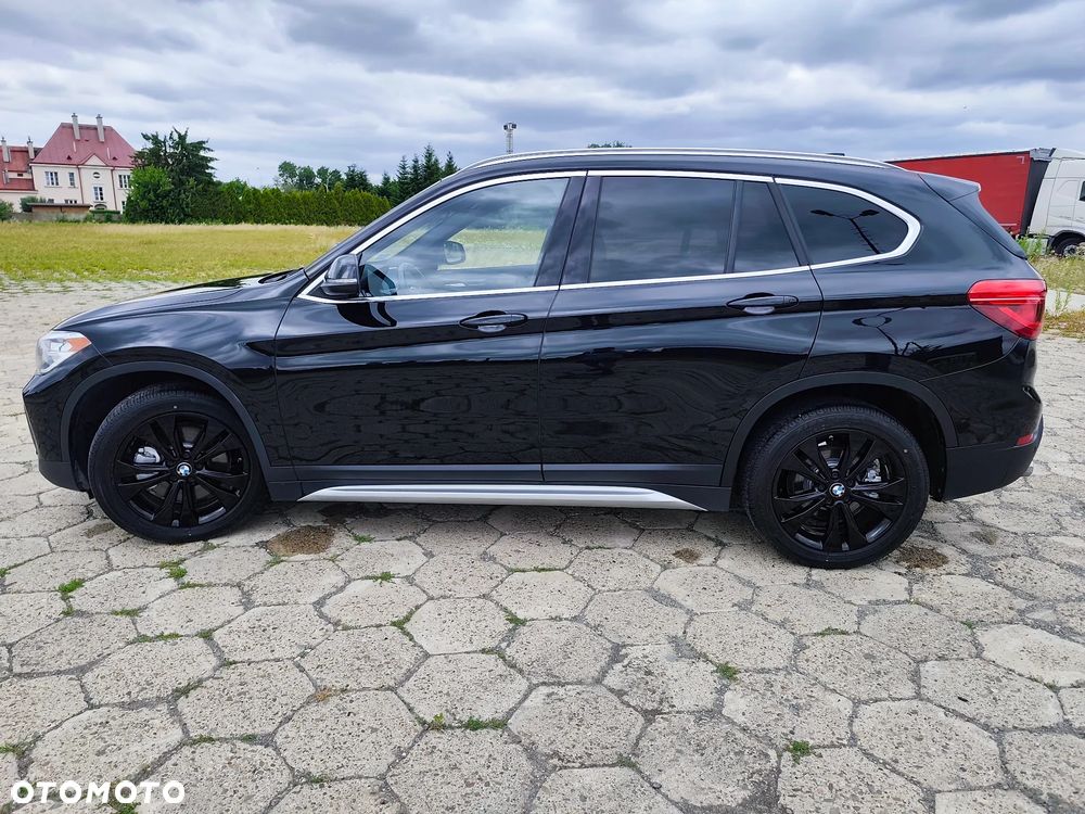 BMW X1 xDrive28i xLine - 9