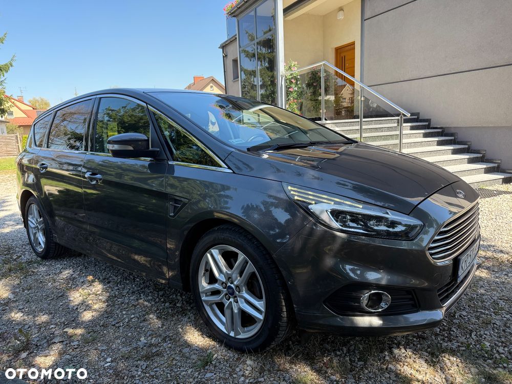 Ford S-Max 2.0 TDCi 4WD Titanium PowerShift - 7