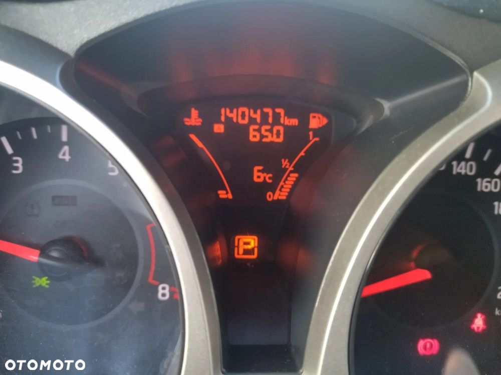 Nissan Juke 1.6 DIG-T ALL-MODE 4x4i CVT Tekna - 8