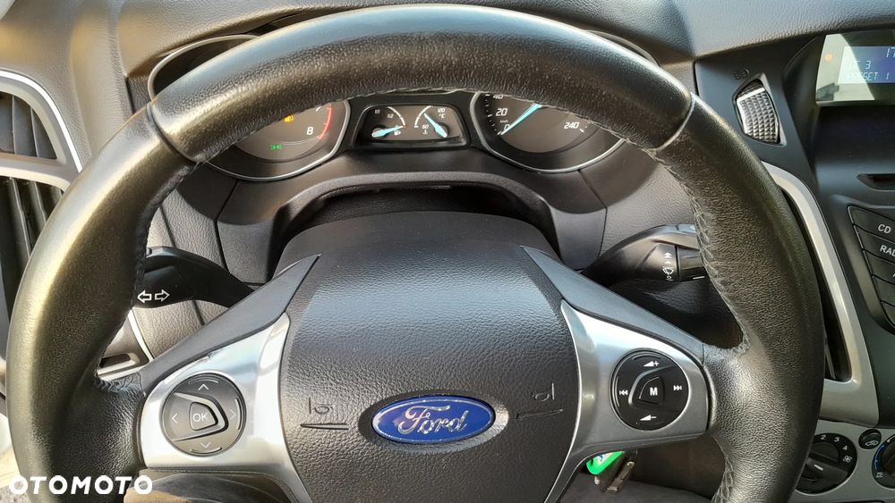 Ford Focus 1.6 16V Fun - 16