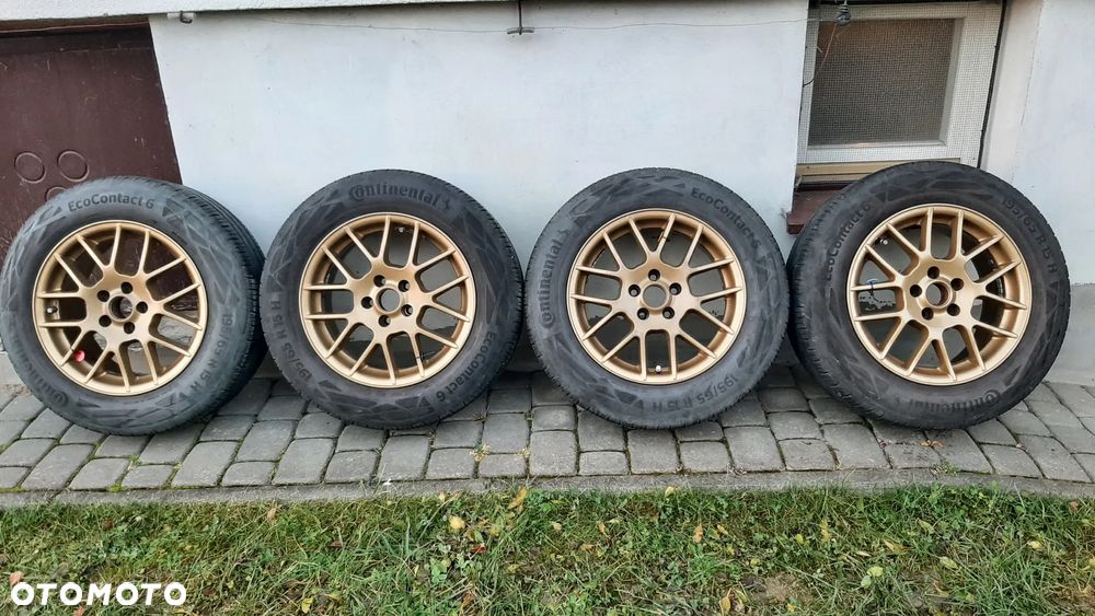 Volkswagen Golf IV 1.4 16V Basis - 16