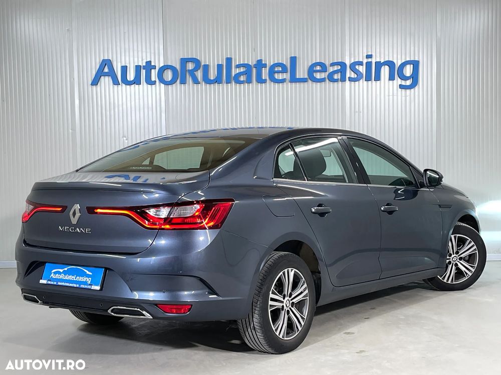 Renault Megane TCE 140 Equilibre - 3