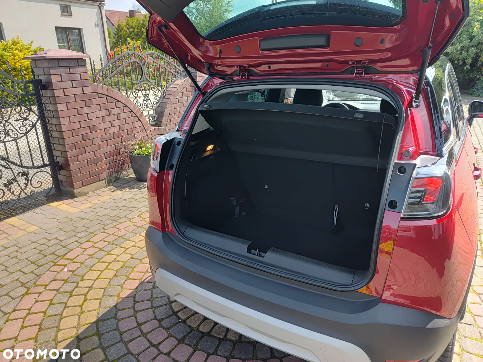 Opel Crossland X - 10