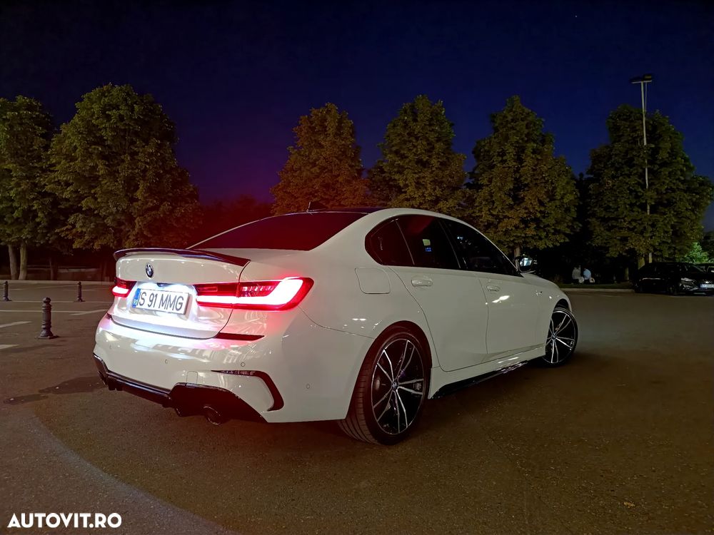 BMW Seria 3 320i Aut. Edition M Sport Shadow - 13