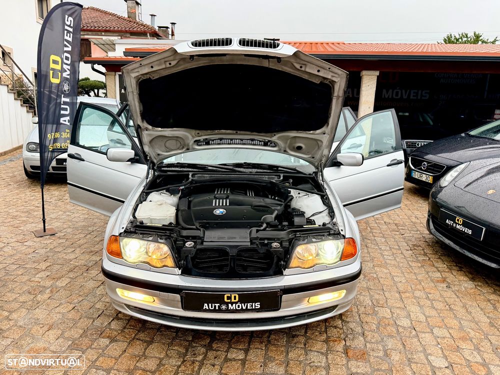 BMW 320 d Touring - 33