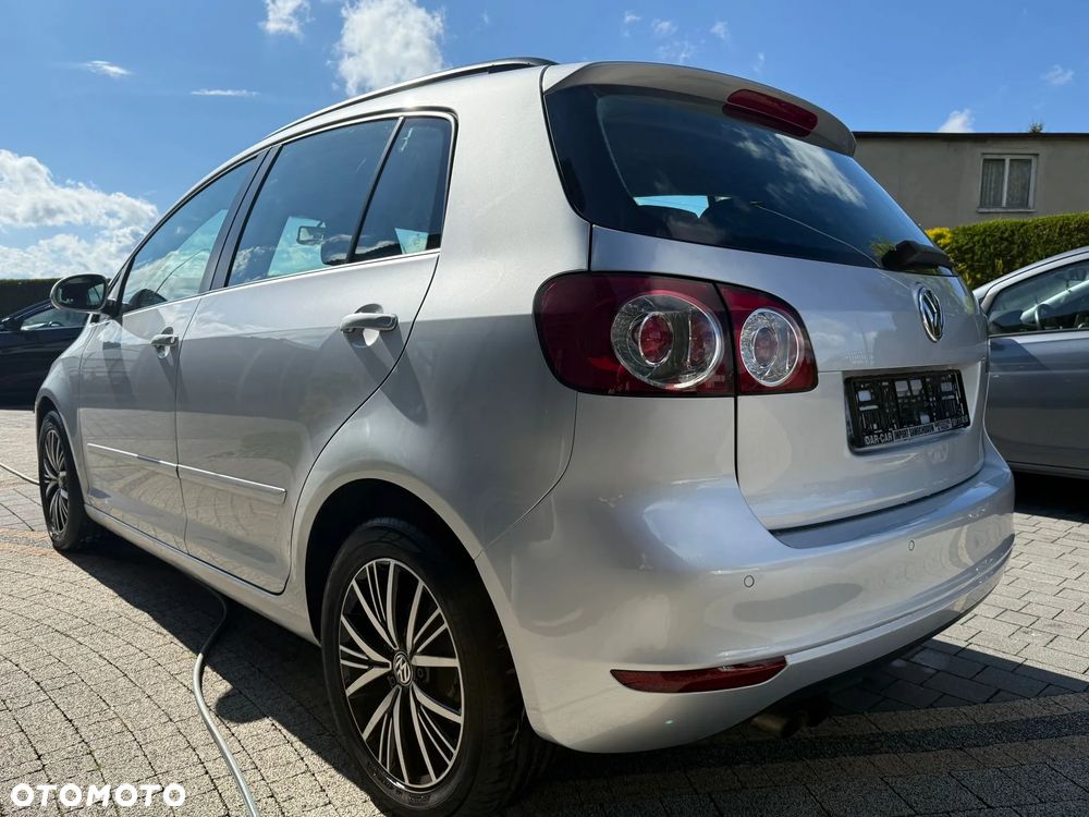 Volkswagen Golf Plus - 27