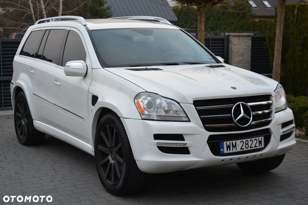 Mercedes-Benz GL 500 4Matic 7G-TRONIC - 31