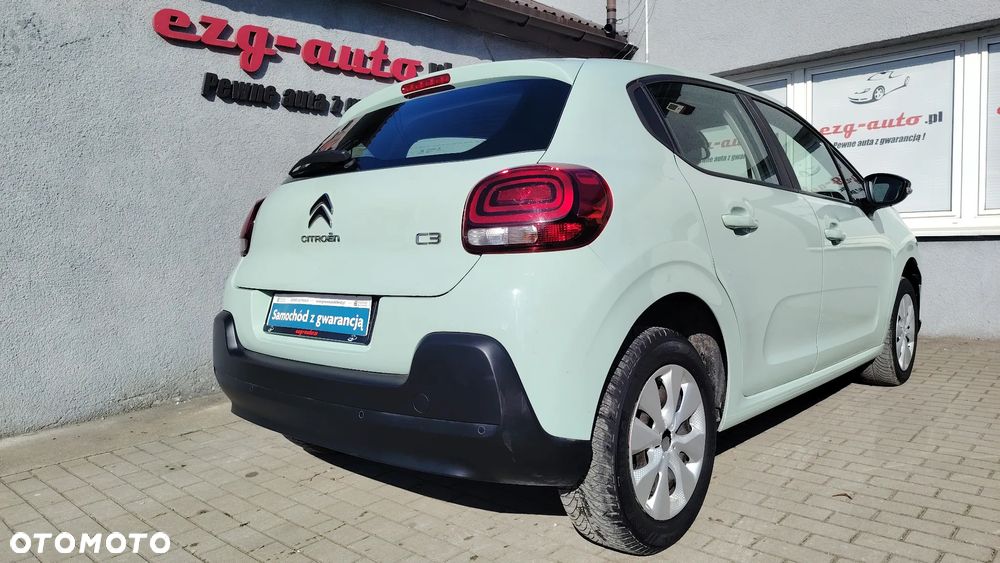 Citroën C3 Pure Tech 82 SHINE - 10