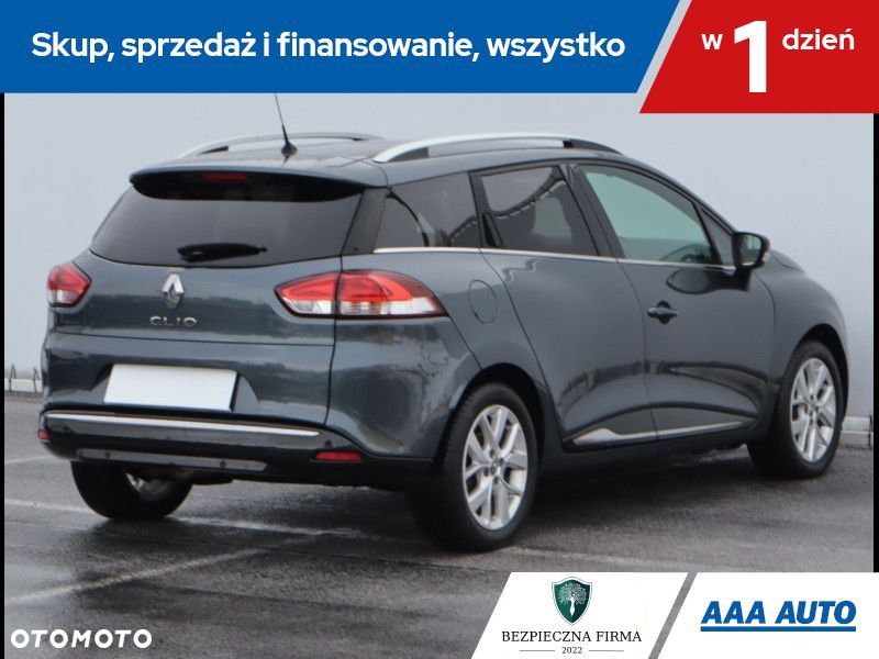Renault Clio - 7