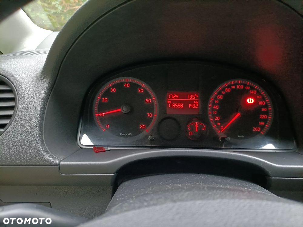 Volkswagen Caddy - 5